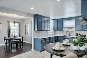 70 W Claremont St, Pasadena, CA 91103 - Photo 4