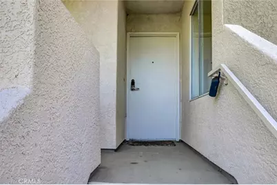 21309 Eucalyptus #203, Newhall, CA 91321 - Photo 16
