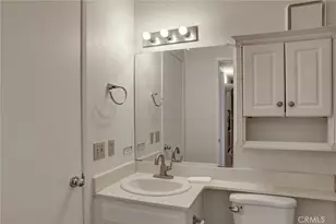 21309 Eucalyptus, Newhall, CA 91321 - Photo 8
