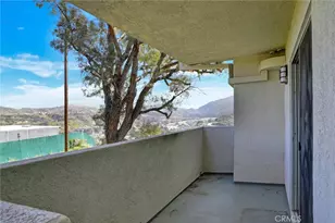 21309 Eucalyptus, Newhall, CA 91321 - Photo 14