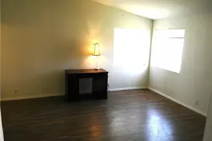 16846 E Ave T, Llano, CA 93544 - Photo 26