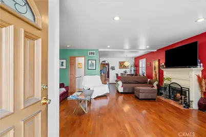 5941 4th, Los Angeles, CA 90043 - Photo 2