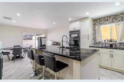 15931 Foothill, Rancho Cascades, CA 91342 - Photo 10