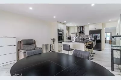 15931 Foothill, Rancho Cascades, CA 91342 - Photo 8