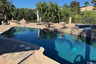 10565 Lubao, Chatsworth, CA 91311 - Photo 20