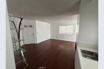 19830 Sandpiper Pl, Newhall, CA 91321 - Photo 10