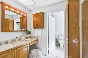 24187 Avenida Crescenta, Valencia, CA 91355 - Photo 10