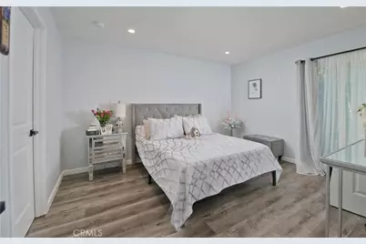 13608 Bassett Street, Los Angeles, CA 91405 - Photo 14