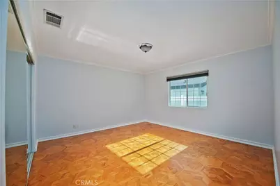 13608 Bassett Street, Los Angeles, CA 91405 - Photo 28