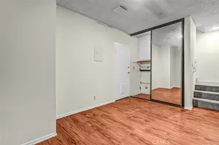 8750 Kester, Panorama City, CA 91402 - Photo 18