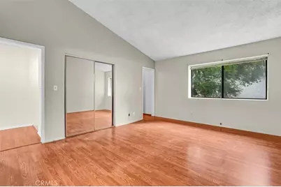 8750 Kester #31, Panorama City, CA 91402 - Photo 14