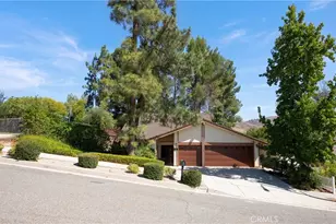 27601 Endeavor St, Agoura Hills, CA 91301 - Photo 2