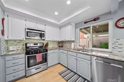 16503 Fairglade, Canyon Country, CA 91387 - Photo 18