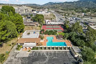 16503 Fairglade, Canyon Country, CA 91387 - Photo 42