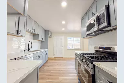 44714 2nd, Lancaster, CA 93535 - Photo 2