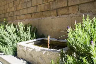 5275 Colodny Dr, Agoura Hills, CA 91301 - Photo 34