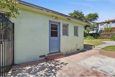 1295 E Woodbury Road, Pasadena, CA 91104 - Photo 28