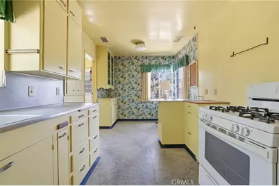 1295 E Woodbury Road, Pasadena, CA 91104 - Photo 16