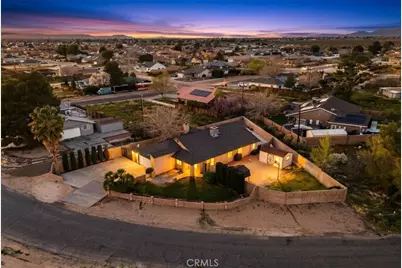 21601 Adler, California City, CA 93505 - Photo 2