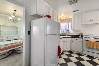 5127 W Avenue L12, Lancaster, CA 93536 - Photo 10