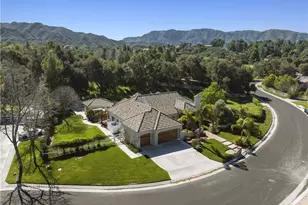 15629 Bronco Dr, Canyon Country, CA 91387 - Photo 2