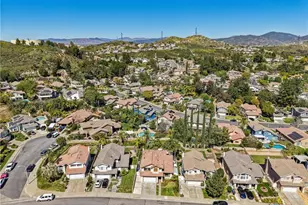 21979 Jeffers Ln, Saugus, CA 91350 - Photo 44