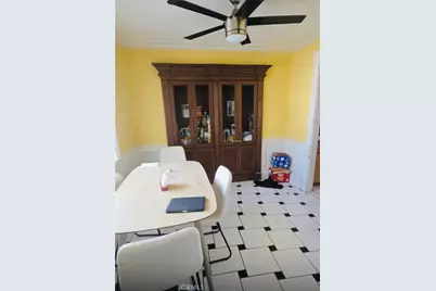 2716 Exposition Pl, Los Angeles, CA 90018 - Photo 4