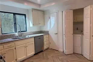 5916 Whitsett Ave, Valley Village, CA 91607 - Photo 12