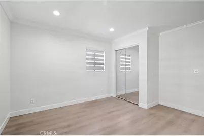 7439 Woodman Avenue #31, Van Nuys, CA 91405 - Photo 16