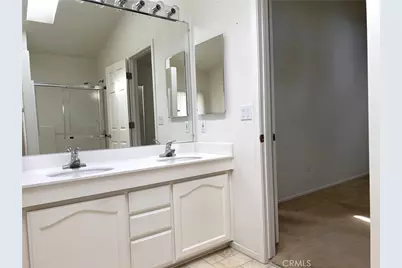 11401 Topanga Canyon #23, Chatsworth, CA 91311 - Photo 12