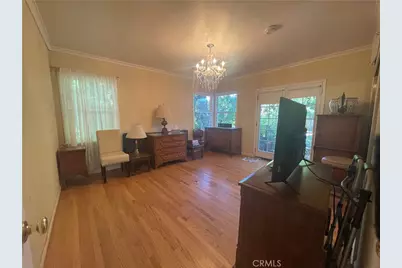 15419 Dickens, Sherman Oaks, CA 91403 - Photo 2