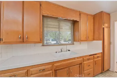 13570 Simshaw, Sylmar, CA 91342 - Photo 10
