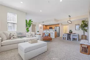 243 Riverdale Ct, Camarillo, CA 93012 - Photo 4