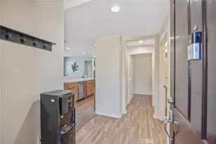 243 Riverdale Ct, Camarillo, CA 93012 - Photo 10