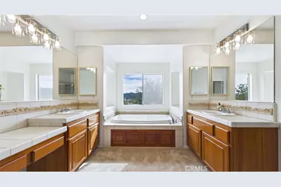 27824 Pine Crest, Castaic, CA 91384 - Photo 40