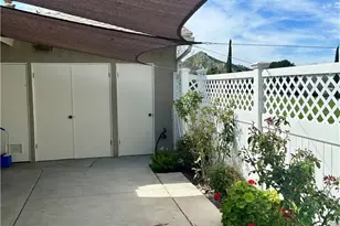 18901 Cir of the Oaks, Newhall, CA 91321 - Photo 20