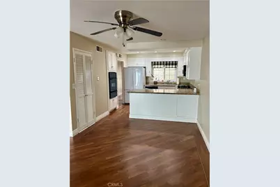 18901 Circle Of The Oaks, Newhall, CA 91321 - Photo 8