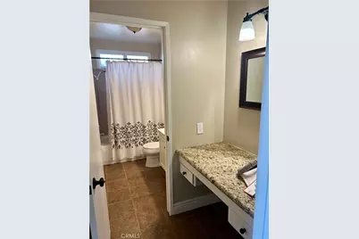 18901 Circle Of The Oaks, Newhall, CA 91321 - Photo 12