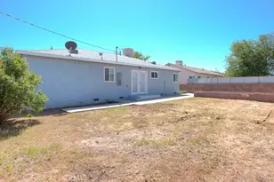 1015 W Ave J7, Lancaster, CA 93534 - Photo 24