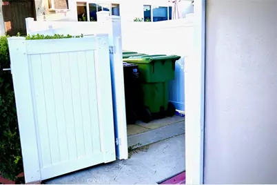 4813 Topanga Canyon, Woodland Hills, CA 91364 - Photo 6