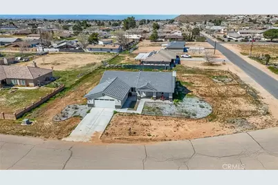 15688 Winnebago, Apple Valley, CA 92307 - Photo 1