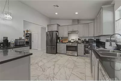 15688 Winnebago, Apple Valley, CA 92307 - Photo 12