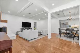 20935 Avenue San Luis, Woodland Hills, CA 91364 - Photo 6
