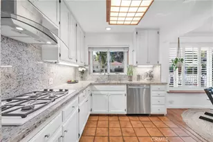 20935 Avenue San Luis, Woodland Hills, CA 91364 - Photo 10