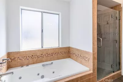 14363 Ironsides, Helendale, CA 92342 - Photo 16