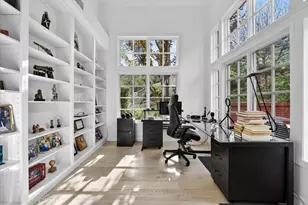 2443 Swanfield Ct, Thousand Oaks, CA 91361 - Photo 6