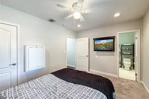23433 Hatteras, Woodland Hills, CA 91367 - Photo 46