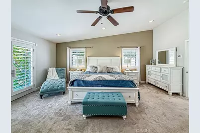 23433 Hatteras, Woodland Hills, CA 91367 - Photo 56
