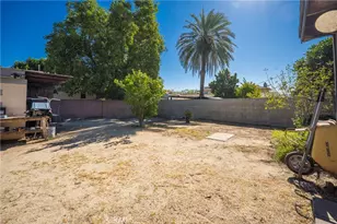 13402 Terra Bella, Pacoima, CA 91331 - Photo 32