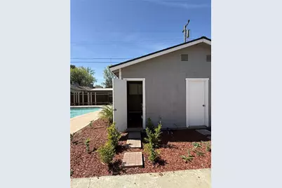 319 Elm, Shafter, CA 93263 - Photo 8